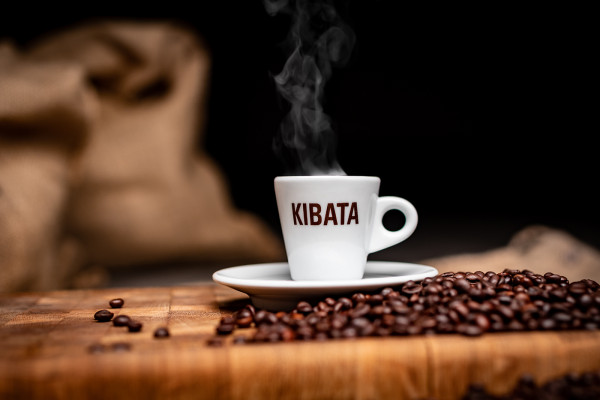 Espressotasse mit "KIBATA" Logo